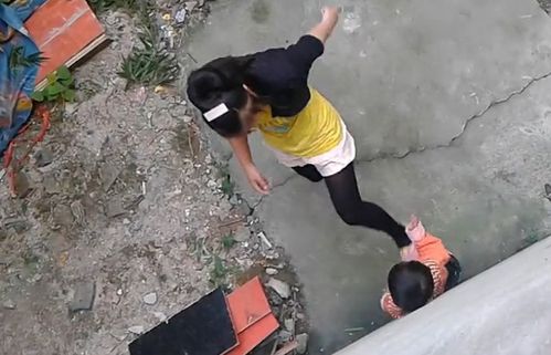 澳门研究生论坛和女子强拽小孩被刑拘与女子强拽小孩被刑拘视频